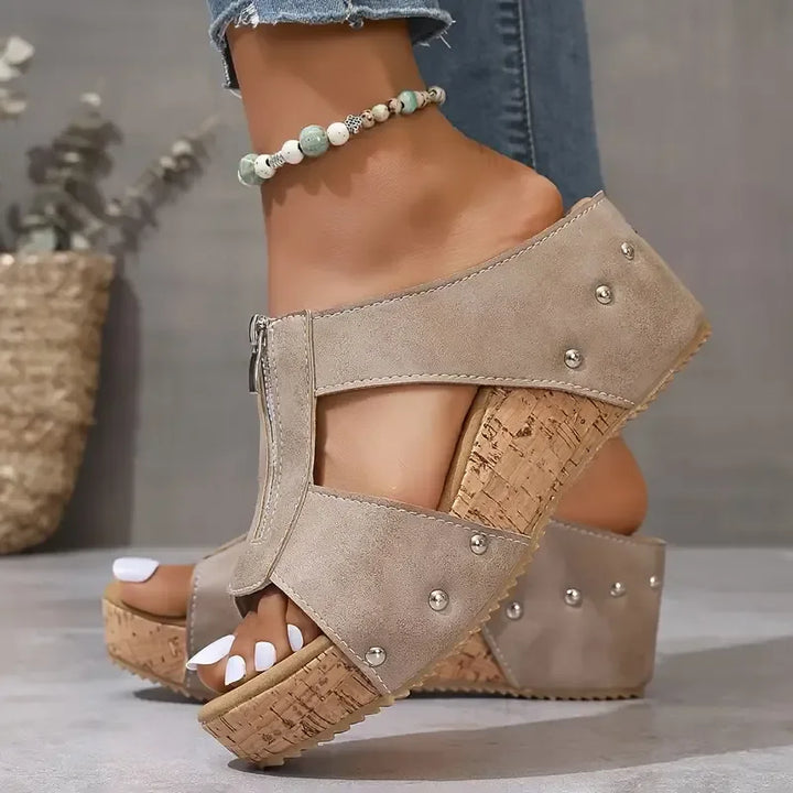 Vonda - Orthopaedic Wedge Sandal