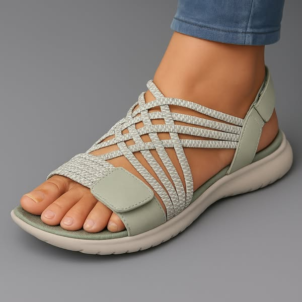 WENDY – LIGHTWEIGHT STRAPPY SANDALS