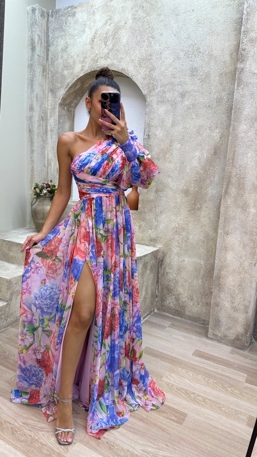 Regina | Elegant Flowy Shoulder Dress for Summer Events