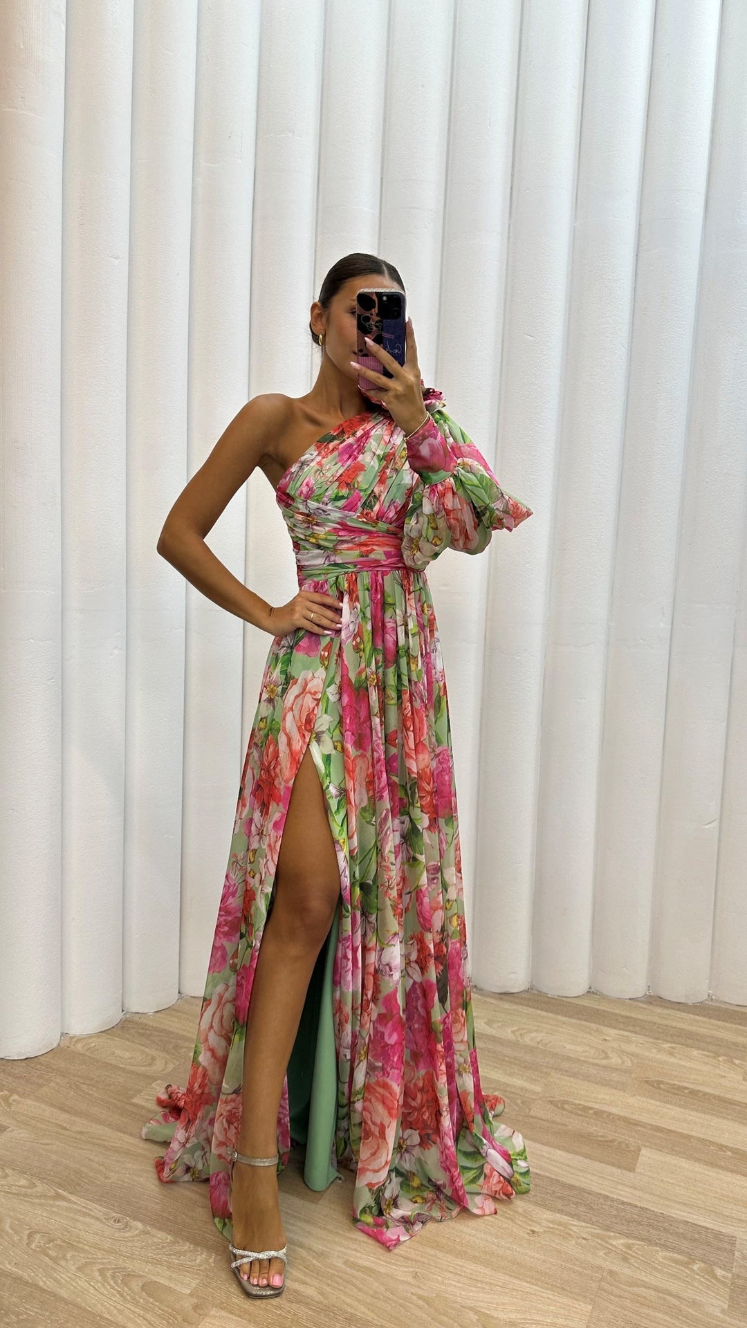 Regina | Elegant Flowy Shoulder Dress for Summer Events