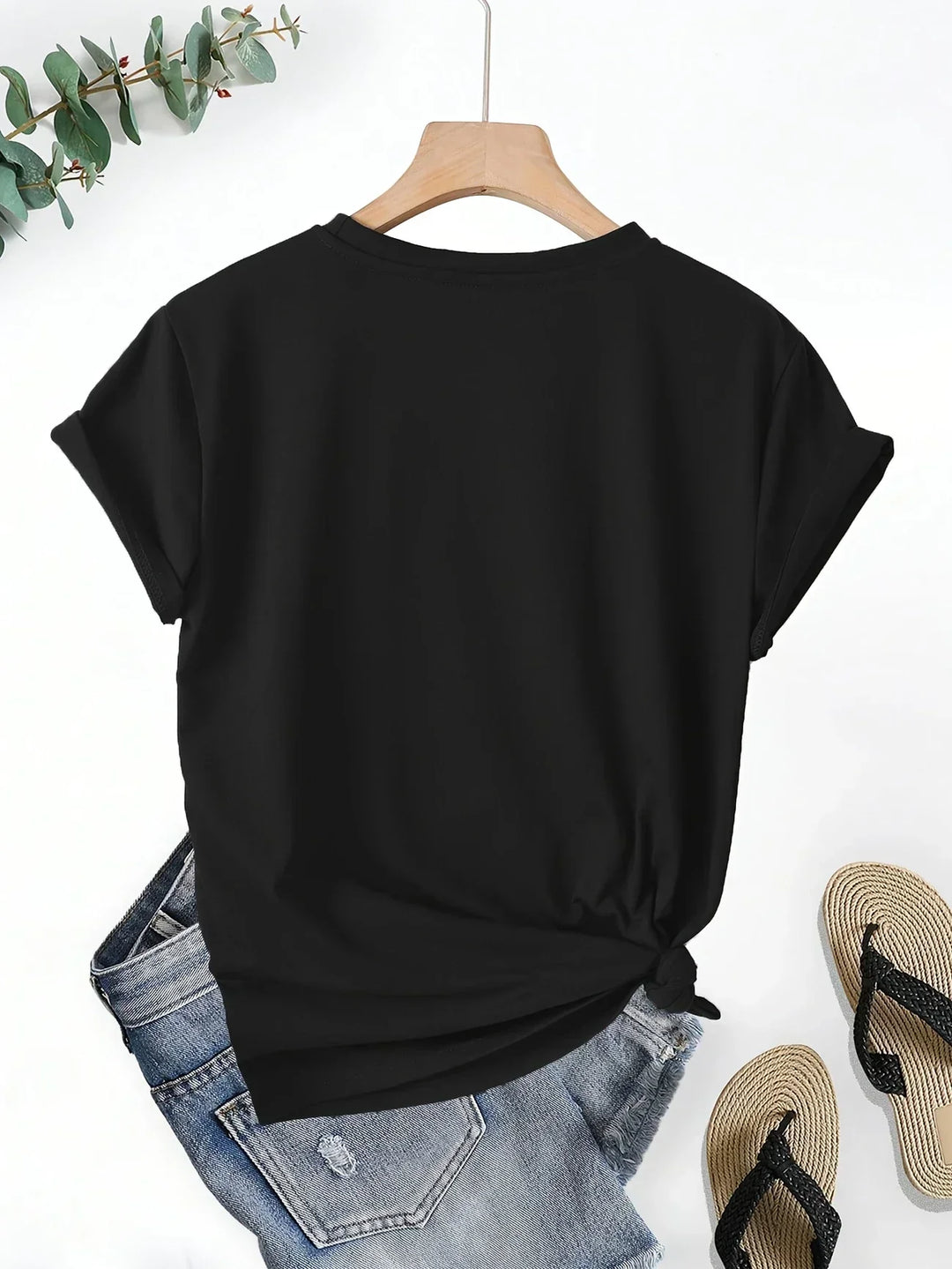 TRACEY – HEART GRAPHIC TEE