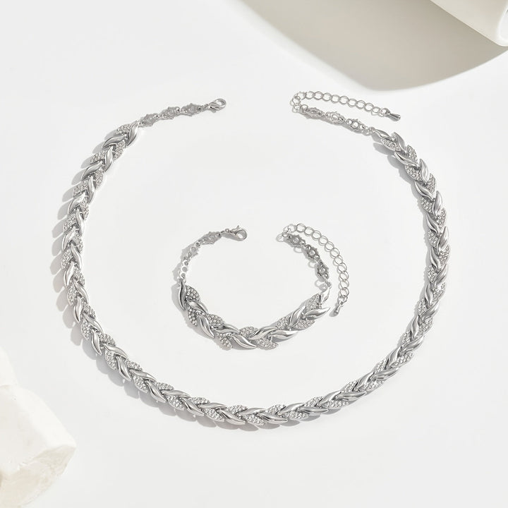Linda | Handmade Fishtail Pendant