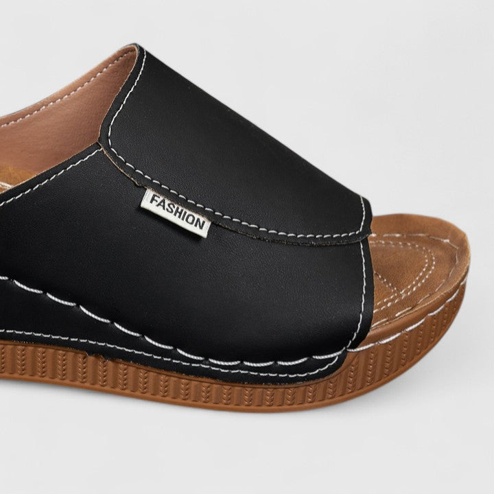 Noemi | Orthopedic Sandals
