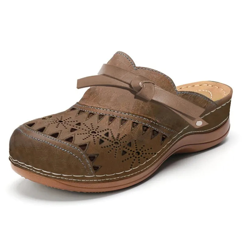 Lya | Comfortable Everyday Clogs