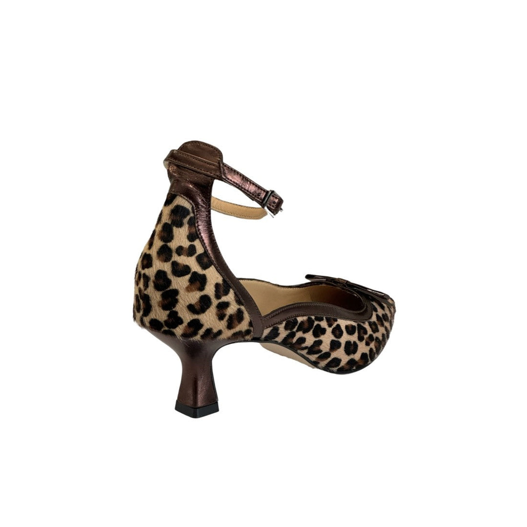 Cezaria | Leopard Print Décolleté